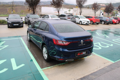 Renault Megane 1.3TCE JOY COMFORT 2022 Model Otomatik Vites