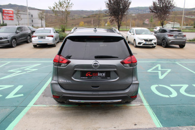 Nissan X-Trail 1.3DIG-T PLATİNUM  2020 Model Otomatik Vites