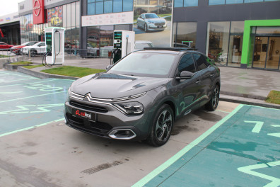 Citroen C4 1.2 PURETECH SHİNE BOLD 2023 Model Otomatik Vites