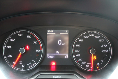 Seat Arona 1.0ECOTSİ EXCELLENCE 2021 Model Otomatik Vites