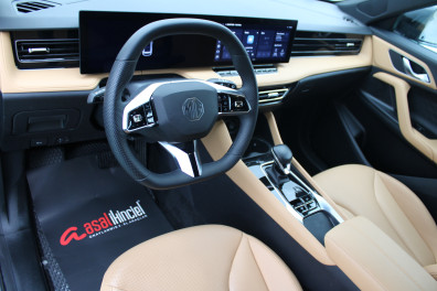 MG HS 1.5 T-GDİ LUXURY 2024 Model Otomatik Vites