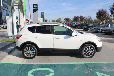 Nissan Qashqai 1.6 DCİ PLATİNUM 2012 Model Düz Vites
