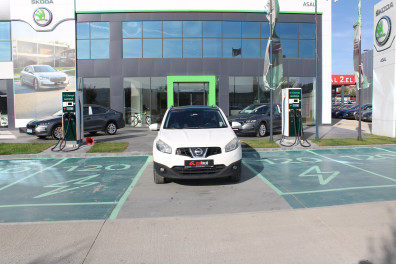 Nissan Qashqai 1.6 DCİ PLATİNUM 2012 Model Düz Vites