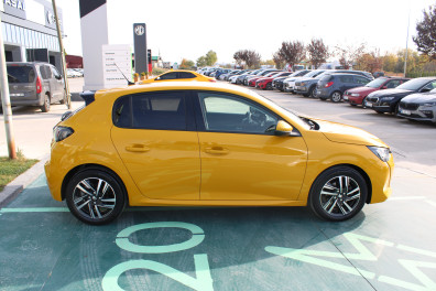 Peugeot 208 1.2 ALLURE SELECTİON 2021 Model Otomatik Vites