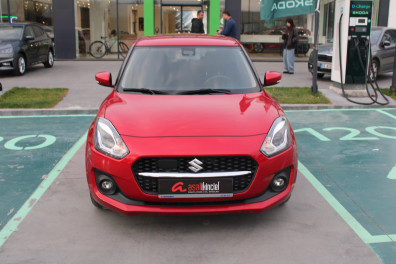 Suzuki Swift 1.2 GLX PREMİUM 2023 Model Otomatik Vites