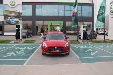 Suzuki Swift 1.2 GLX PREMİUM 2023 Model Otomatik Vites