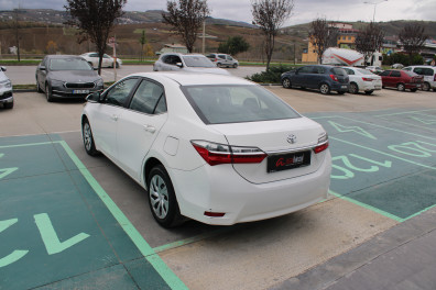 Toyota Corolla 1.4 D-4D TOUCH 2016 Model Otomatik Vites