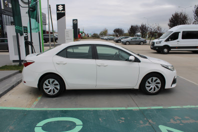 Toyota Corolla 1.4 D-4D TOUCH 2016 Model Otomatik Vites
