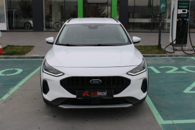 Ford  Focus 1.5TDCİ ACTİVE X SW  2023 Model Otomatik Vites