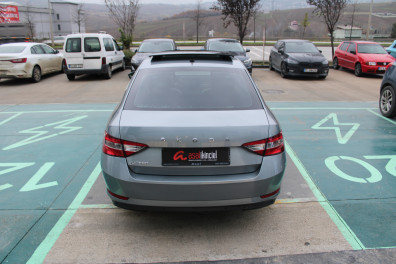 Skoda Superb 1.5TSİ PRESTİGE 2020 Model Otomatik Vites