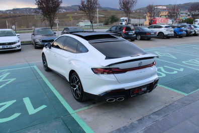 MG MG7 1.5 EXCELLENCE RED EDİTİON 2025 Model Otomatik Vites