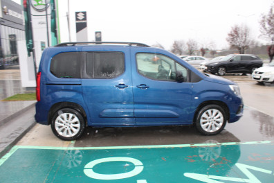 Opel Combo  1.5D ULTİMATE  2023 Model Otomatik Vites
