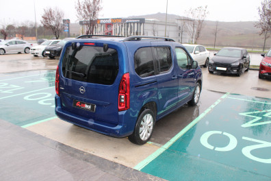 Opel Combo  1.5D ULTİMATE  2023 Model Otomatik Vites