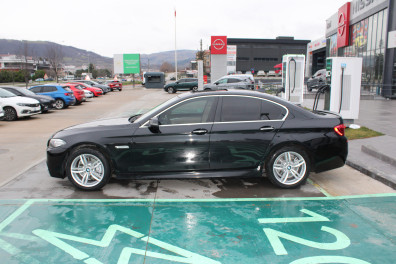 Bmw 5 Serisi 525D XDRİVE COMFORT+PREMİUM 2015 Model Otomatik Vites