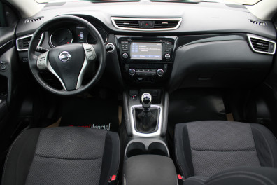 Nissan Qashqai 1.5DCİ BLACK PREMİUM 2014 Model Düz Vites