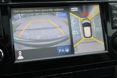 Nissan Qashqai 1.5DCİ BLACK PREMİUM 2014 Model Düz Vites