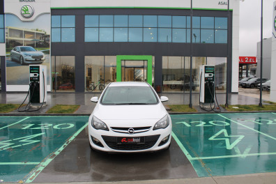 Opel Astra 1.4 T EDİTİON PLUS  2019 Model Düz Vites