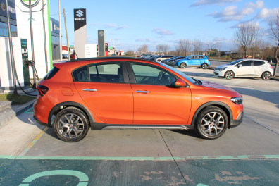 Fiat Egea CROSS 1.4FİRE  URBAN  2021 Model Düz Vites