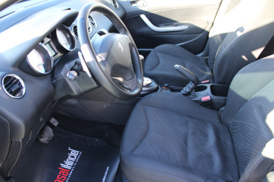 Peugeot 308 1.6HDİ COMFORT 2009 Model Otomatik Vites