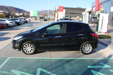 Peugeot 308 1.6HDİ COMFORT 2009 Model Otomatik Vites