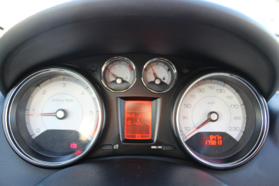 Peugeot 308 1.6HDİ COMFORT 2009 Model Otomatik Vites