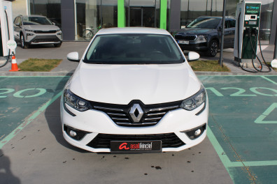 Renault Megane 1.5DCİ TOUCH PLUS 2017 Model Otomatik Vites