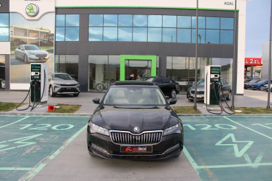 Skoda Superb 1.5TSİ PRESTİGE 2023 Model Otomatik Vites