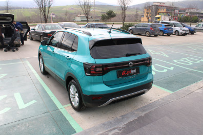 Volkswagen T-Cross 1.0TSİ LİFE 2022 Model Düz Vites