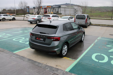 Skoda Fabia 1.0TSİ PREMİUM 2025 Model Otomatik Vites