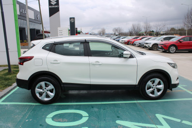 Nissan Qashqai 1.6DCİ TEKNA 4X4  2018 Model Düz Vites