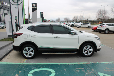 Nissan Qashqai 1.3 DIG-T VİSİA 2020 Model Otomatik Vites