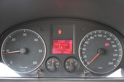 Volkswagen Caddy 1.9TDİ KOMBİ 2007 Model Otomatik Vites