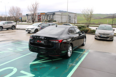 Skoda Superb 1.5 MHEV ELİTE 2024 Model Otomatik Vites