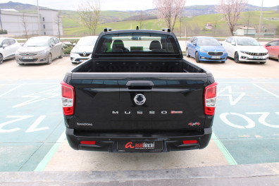Ssangyong Musso Grand 2.2D PLATİNUM 4X4 2023 Model Otomatik Vites
