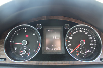 Volkswagen Passat 1.6 TDİ EXCLUSİVE 2013 Model Düz Vites