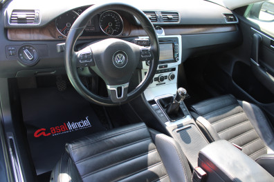 Volkswagen Passat 1.6 TDİ EXCLUSİVE 2013 Model Düz Vites