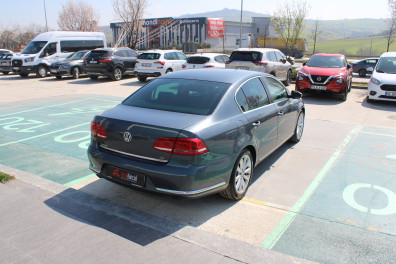 Volkswagen Passat 1.6 TDİ EXCLUSİVE 2013 Model Düz Vites