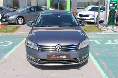 Volkswagen Passat 1.6 TDİ EXCLUSİVE 2013 Model Düz Vites