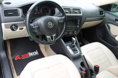 Volkswagen Jetta 1.4 TSI COMFORTLINE AT 2012 Model Otomatik Vites
