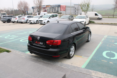 Volkswagen Jetta 1.4 TSI COMFORTLINE AT 2012 Model Otomatik Vites