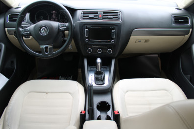 Volkswagen Jetta 1.4 TSI COMFORTLINE AT 2012 Model Otomatik Vites