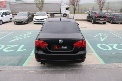 Volkswagen Jetta 1.4 TSI COMFORTLINE AT 2012 Model Otomatik Vites