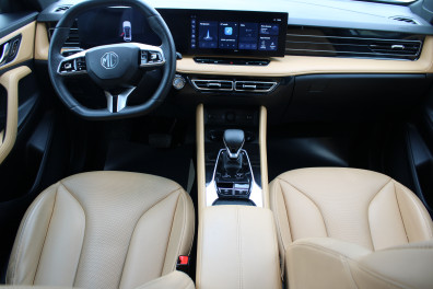 MG HS  1.5 T-GDİ LUXURY 2024 Model Otomatik Vites