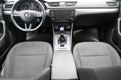 Skoda Superb 1.5TSİ COMFORT 2019 Model Düz Vites