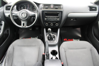 Volkswagen Jetta 1.6 TDİ TRENDLİNE 2014 Model Düz Vites