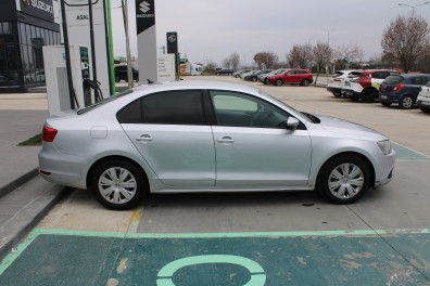 Volkswagen Jetta 1.6 TDİ TRENDLİNE 2014 Model Düz Vites