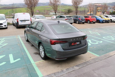 Skoda Octavia 1.5 MHEV PREMİUM 2025 Model Otomatik Vites