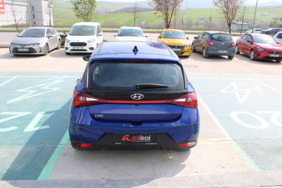 Hyundai i20 İ20 1.4MPİ STYLE 2022 Model Otomatik Vites