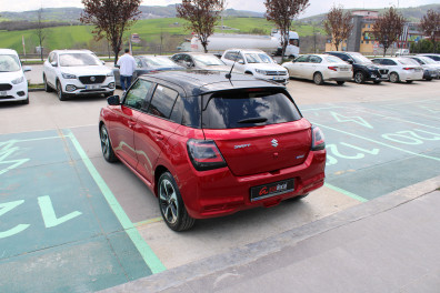 Suzuki Swift 1.2HİBRİT PULSE  2025 Model Otomatik Vites