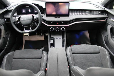 Skoda Superb E-SPORTLİNE 2025 Model Otomatik Vites